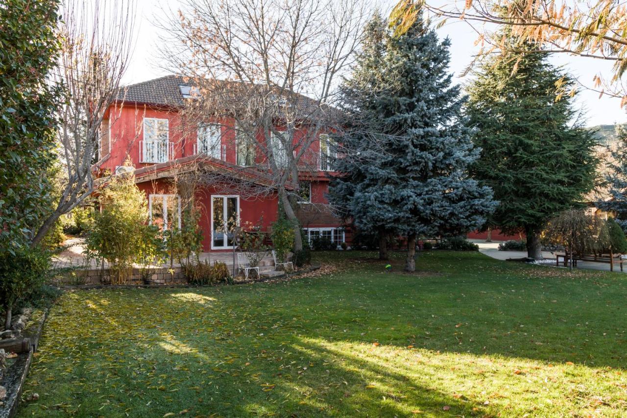 B&B Concha Becerril de la Sierra Eksteriør bilde